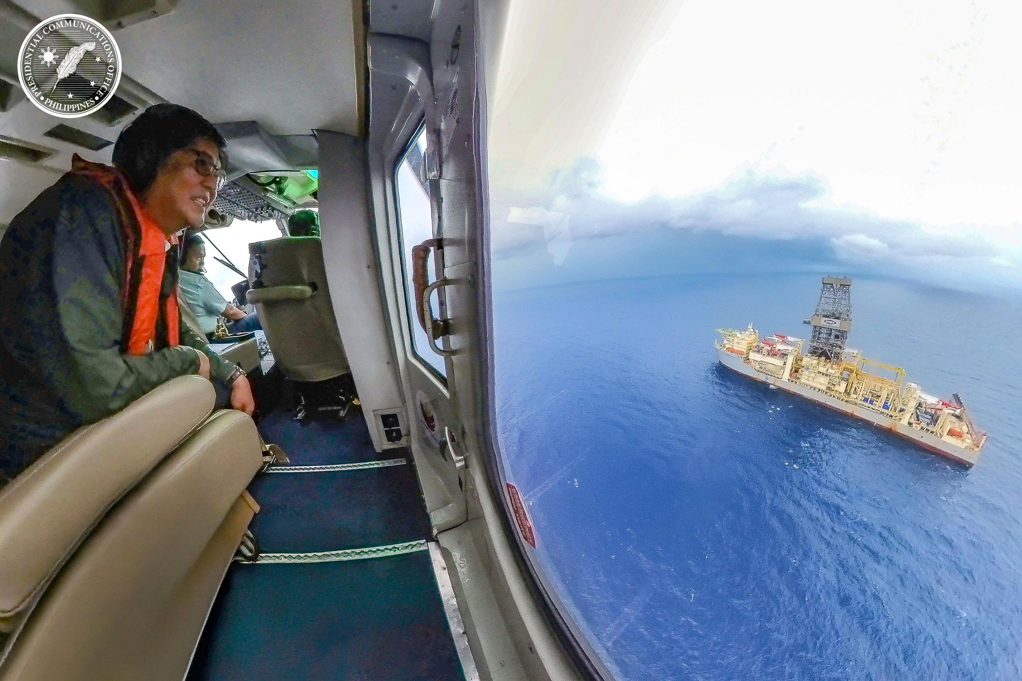 Presidential Fly-by on the Ongoing Malampaya Phase IV Drilling Campaign by SC 38 with Noble Viking